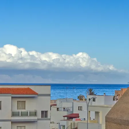 Alcavista - Ac, Fibre Net, 350m To Ocean, Garage, Tv Channels, Sunsets And La Gomera View From Balcony * Alcala (Tenerife)