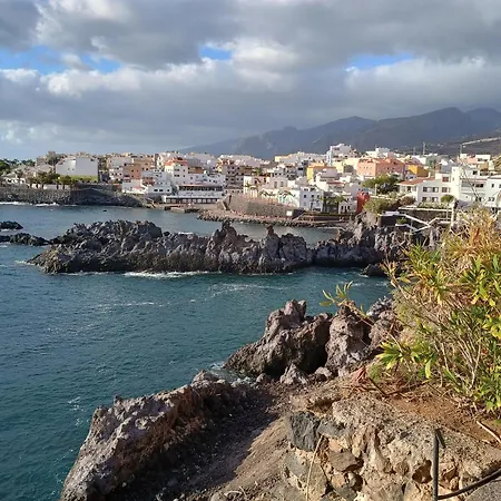 Apartment Alcavista - Ac, Fibre Net, 350m To Ocean, Garage, Tv Channels, Sunsets And La Gomera View From Balcony Alcala (Tenerife)